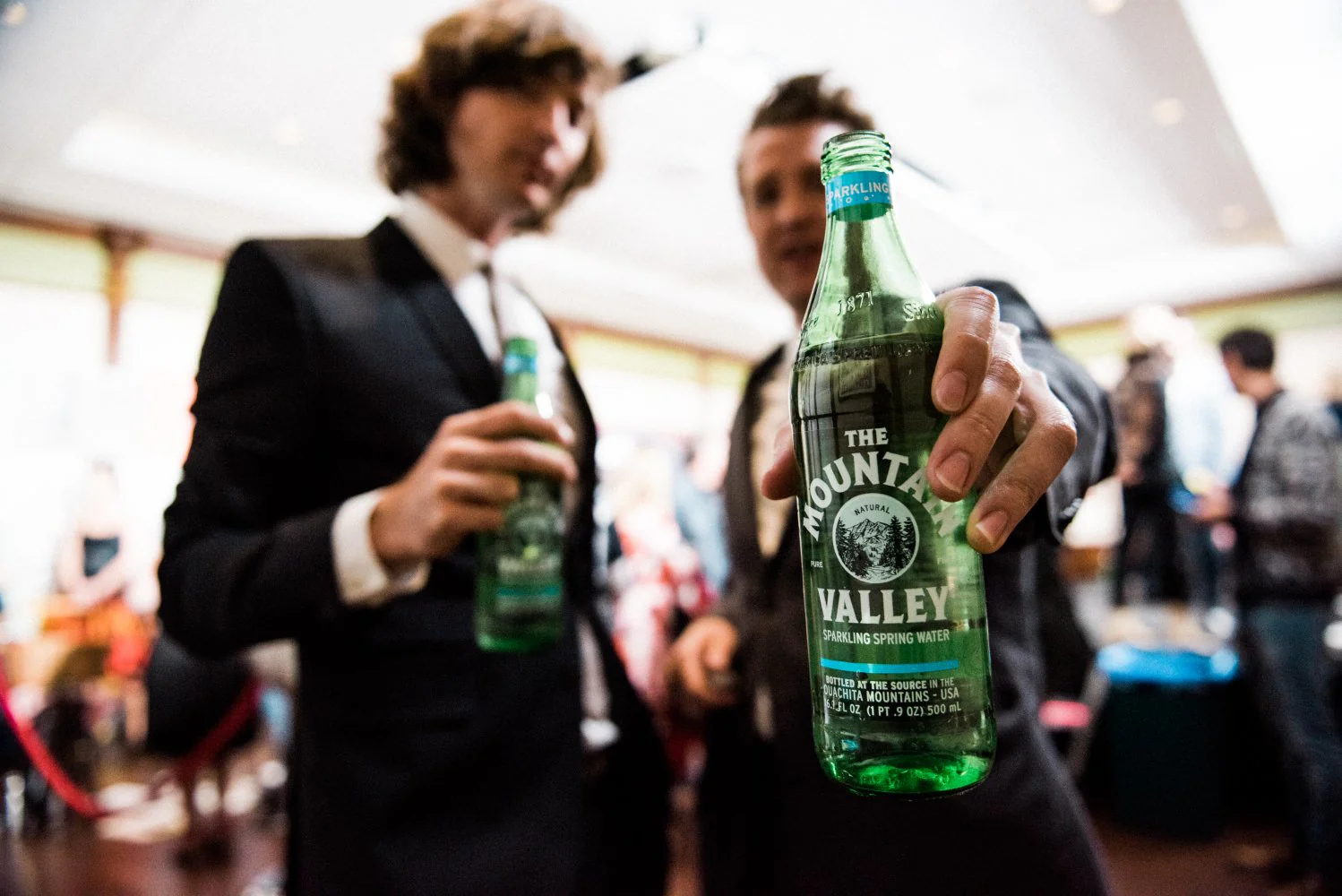 The Mountain Valley Sparkling Spring Water, 333ml (11.3oz) (Pack of 24) - Image 5